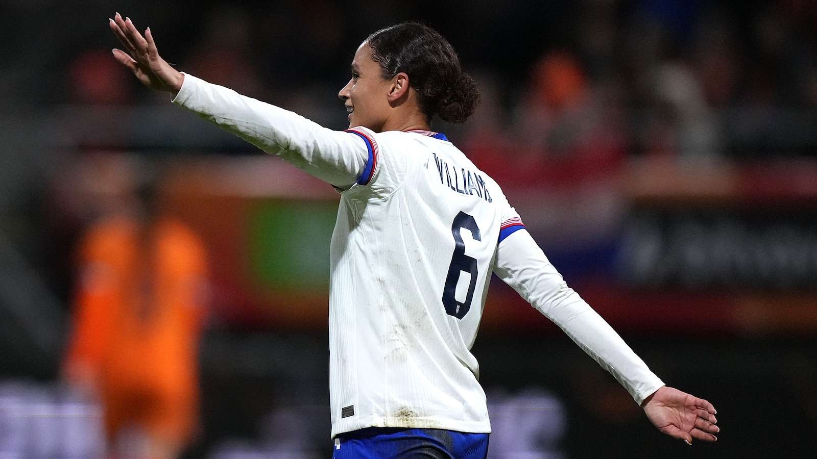 東亞杯日本女足0-0中國女足 全場遭壓制王珊珊失良機.
